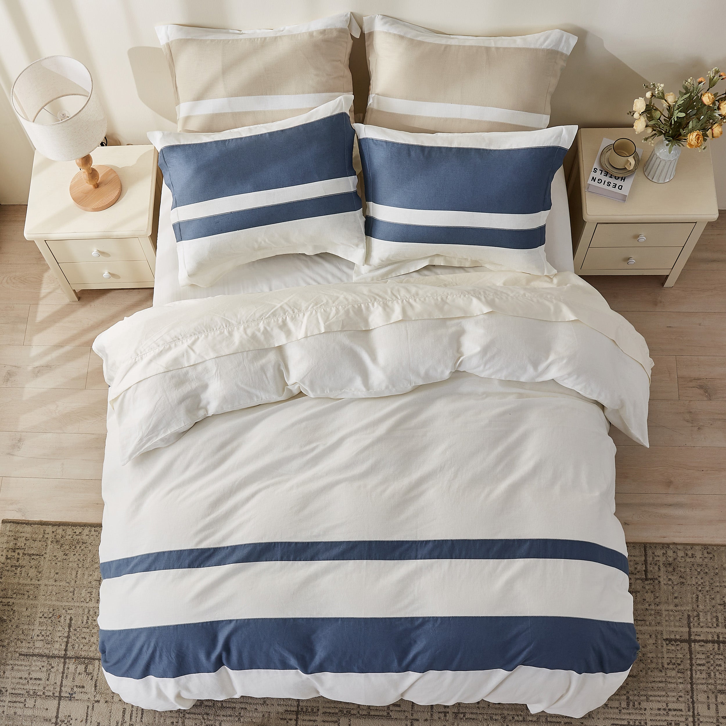 #color_white and navy