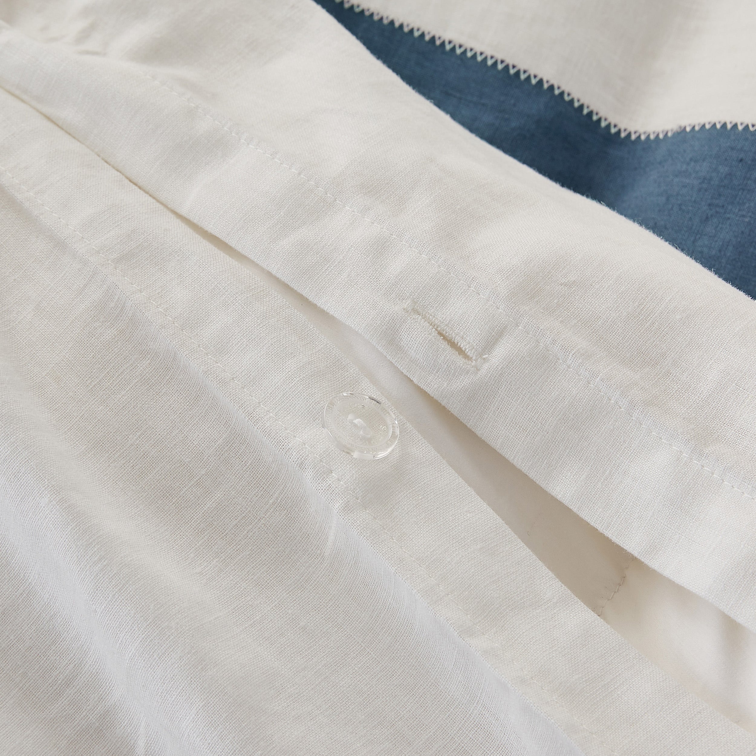 #color_white and navy