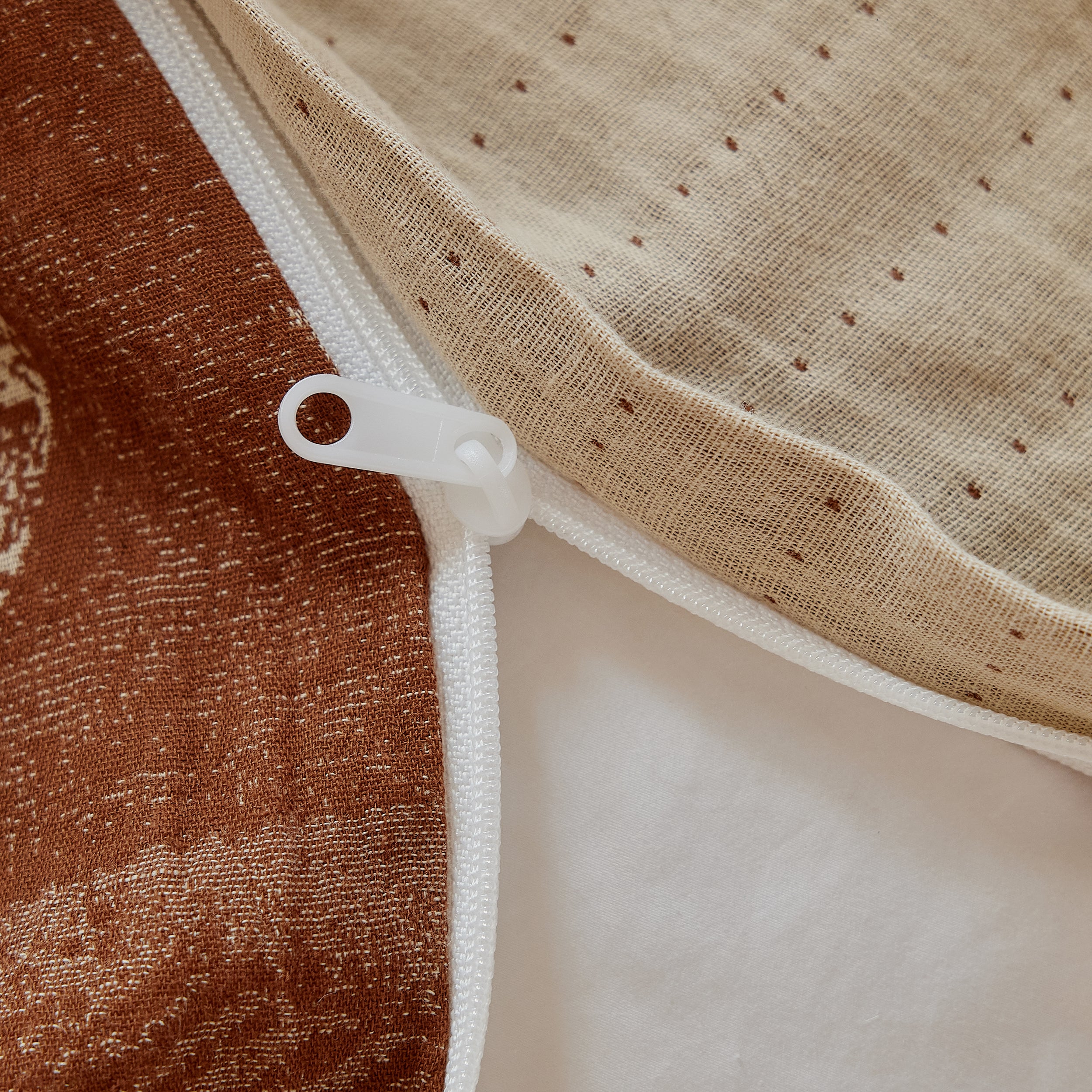 #color_leaves - brown