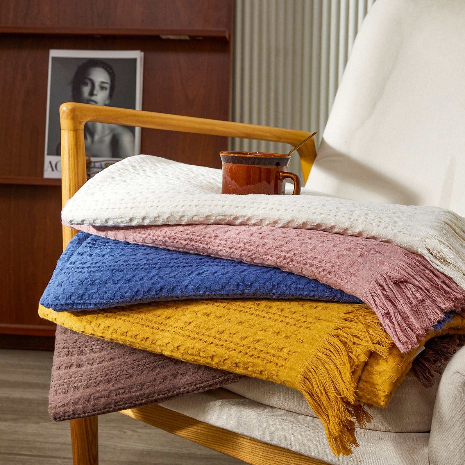 #color_Coral Pink, Green, White, Blue, Brown, Yellow