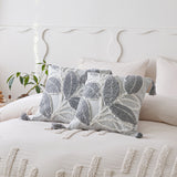 #color_tufted grey leaf