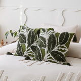 #color_tufted green leaf