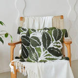 #color_tufted green leaf