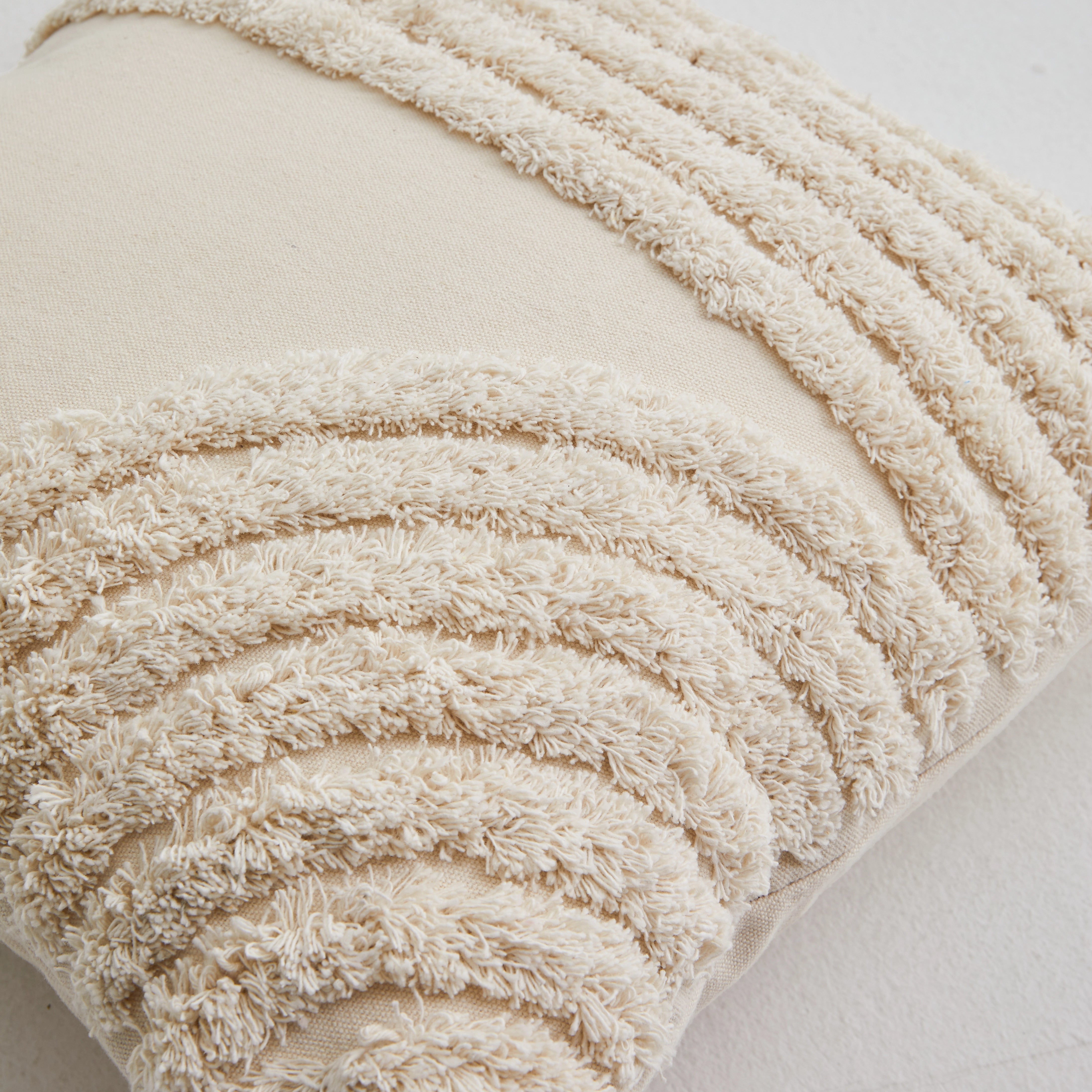 #color_Tufted Stripes