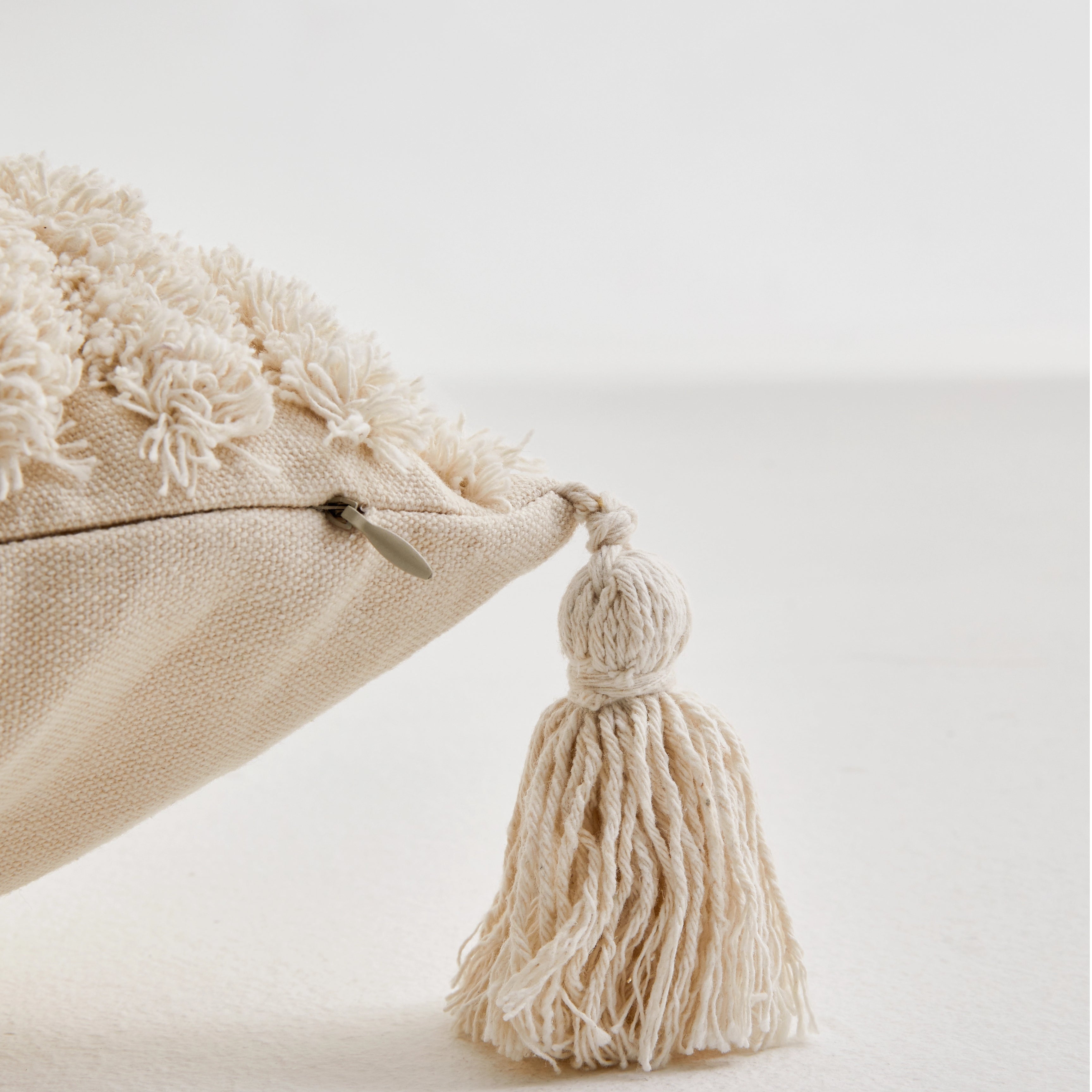 #color_Tufted Stripes