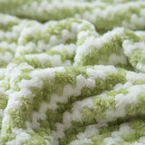 #color_Green and White