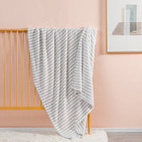 #color_Grey and White