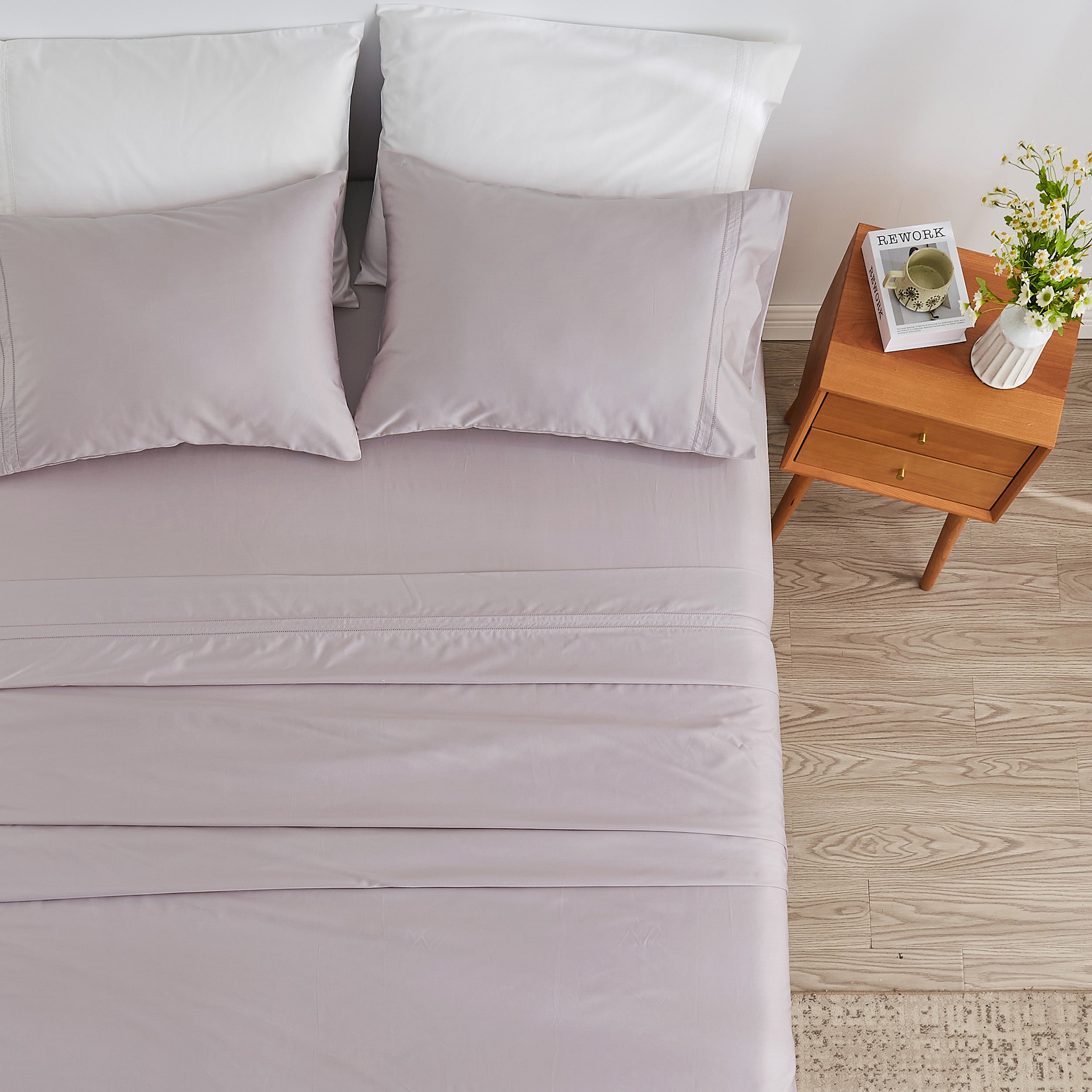 #color_grey lavender