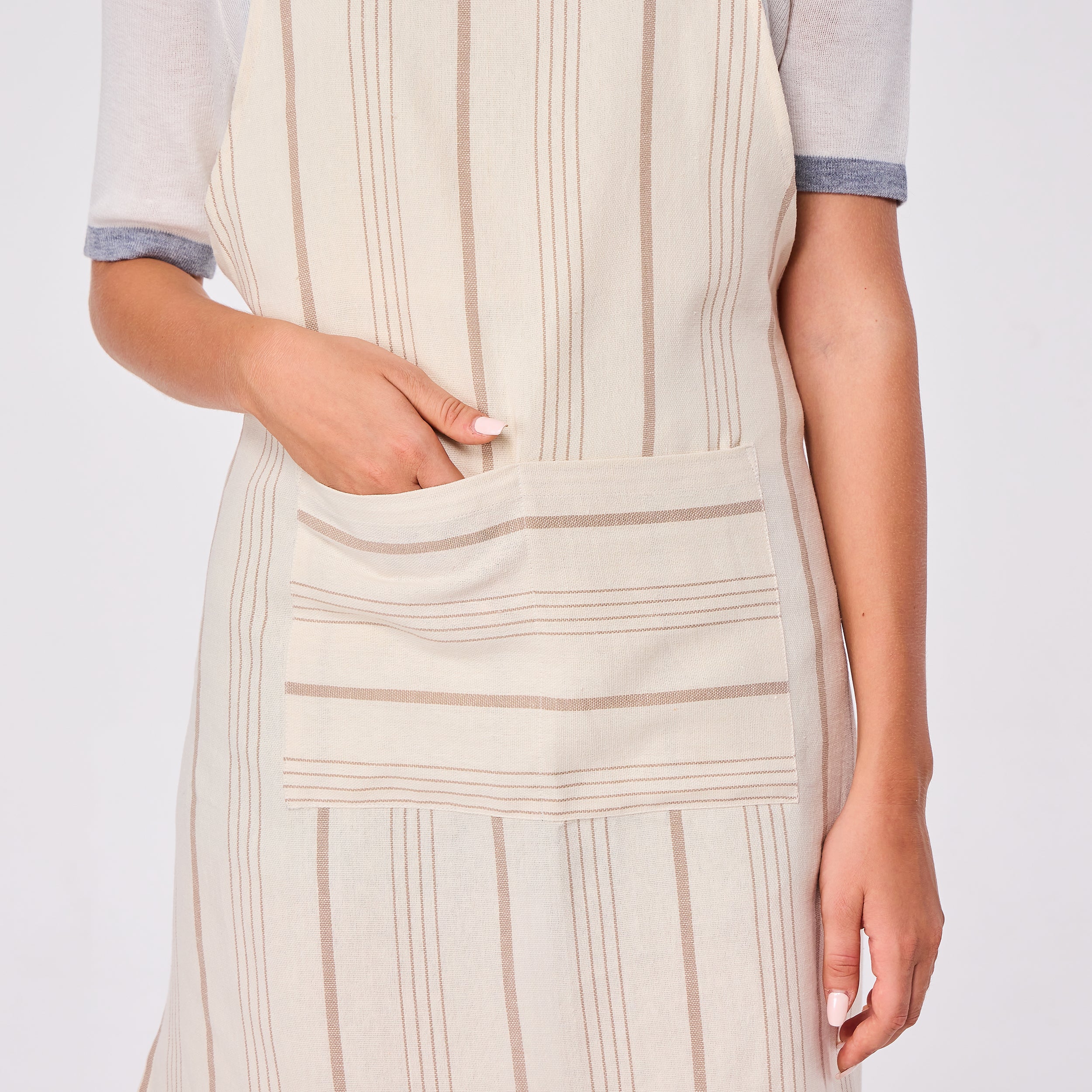 #color_white and brown stripe