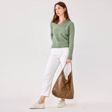 #color_greyish green