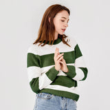 #color_olive green and white