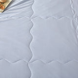 Summer Cooling Comforter - Grid Pattern