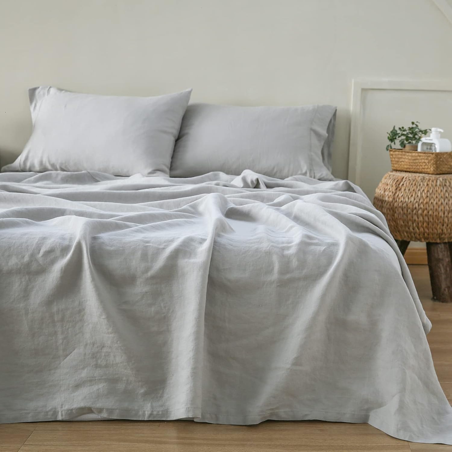 Linen Flat Sheet - Embroidery Line