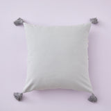 #color_tufted grey leaf