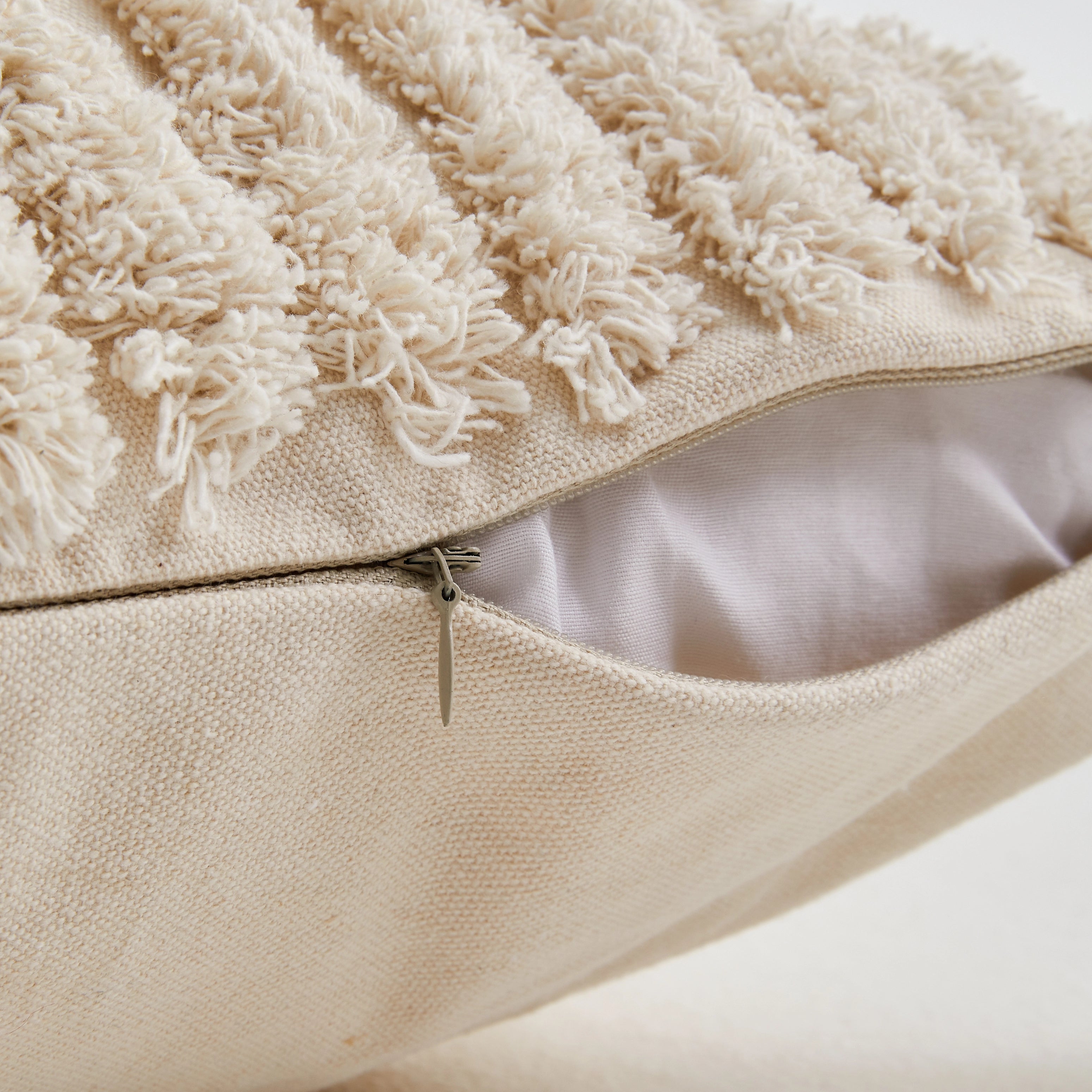 #color_Tufted Stripes