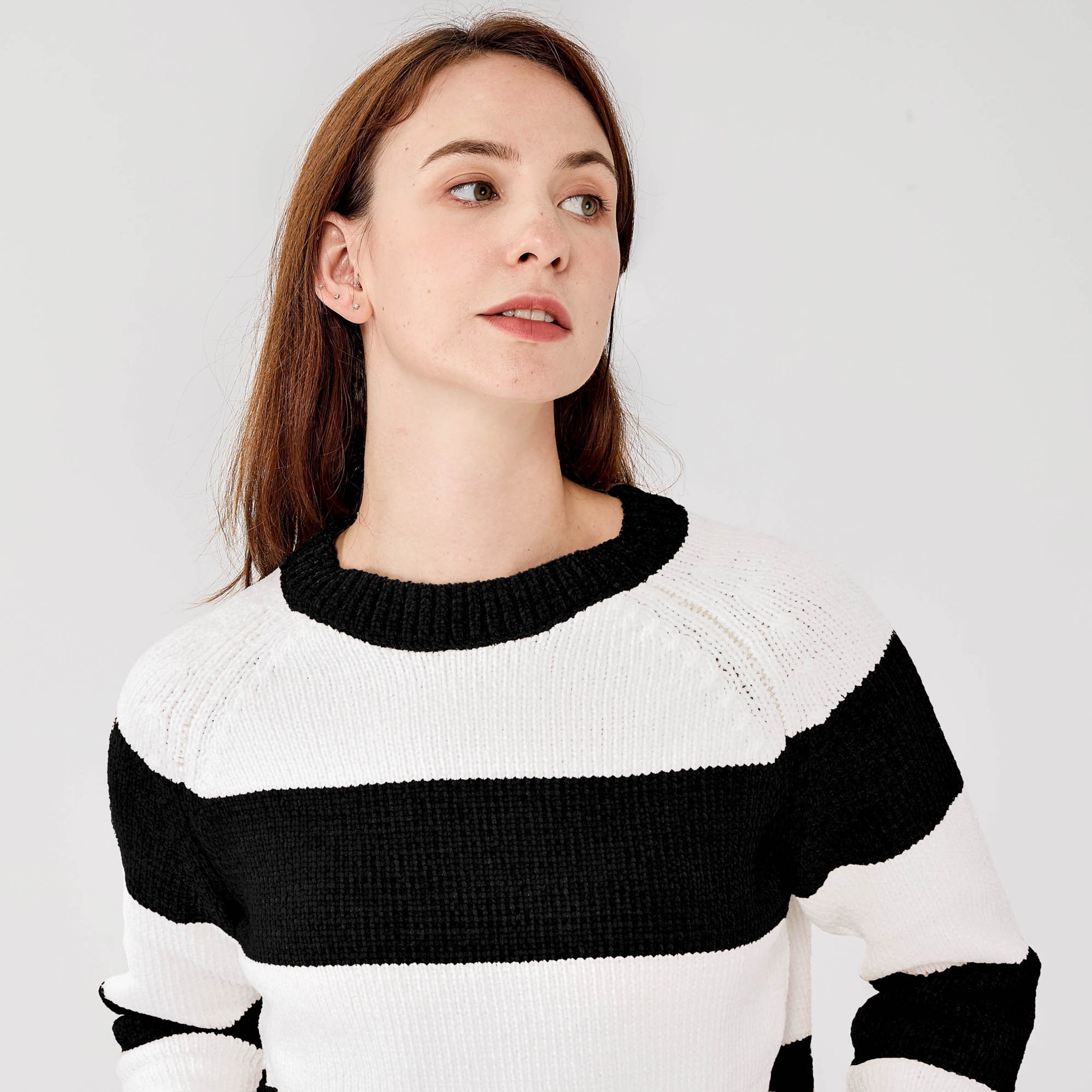 #color_black and white